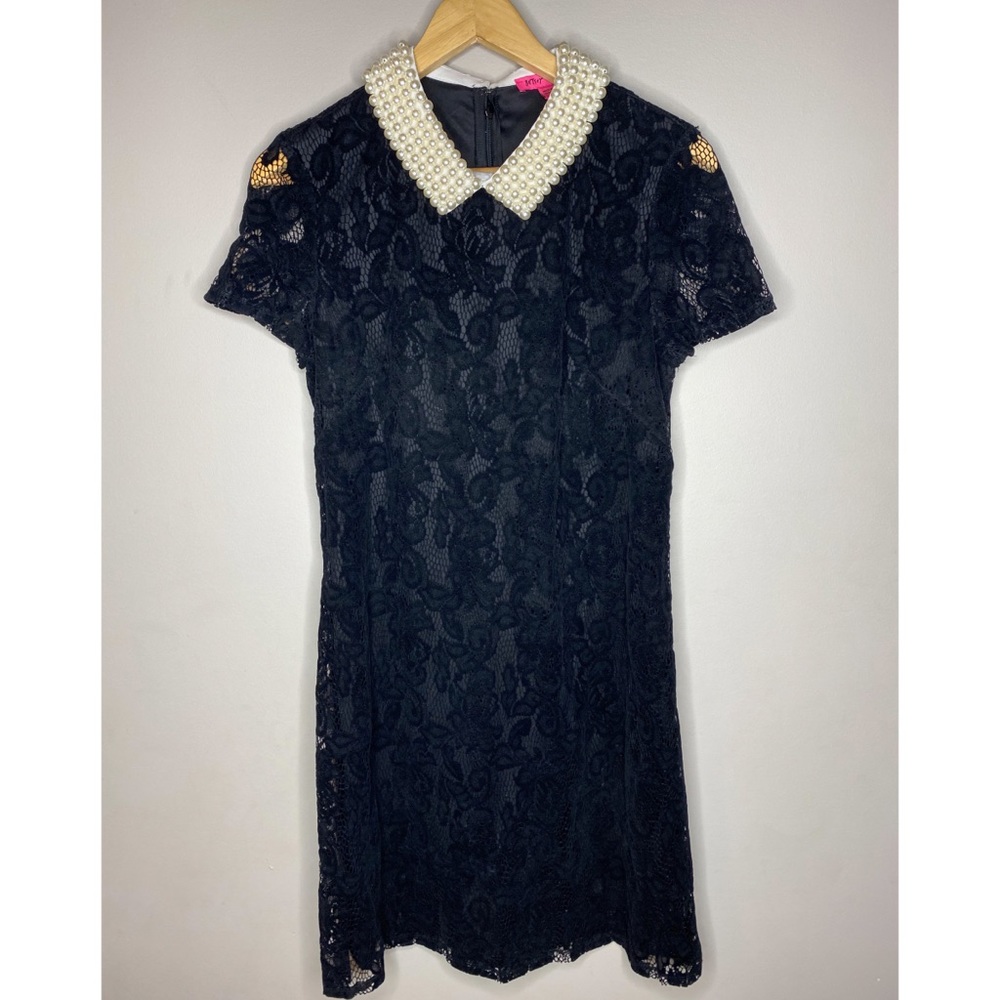 Betsy Johnson Faux Pearl Peter Pan Neckline size 8